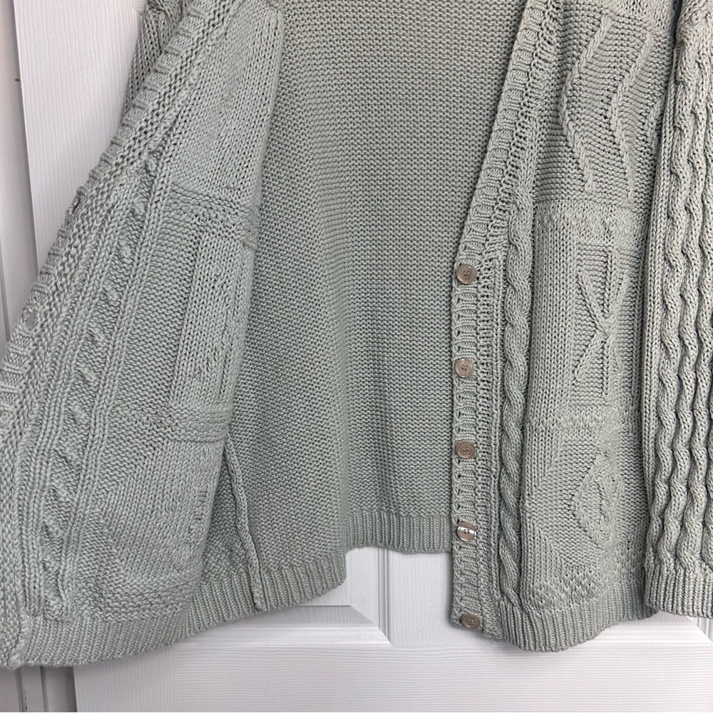 Vintage Woods & Gray Cable Knit Cardigan - Picture 6 of 6